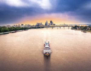 Belle of Louisville riverboat